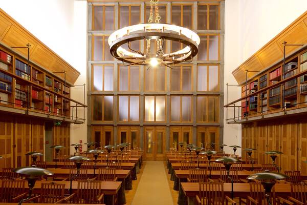 National and University Library of Slovenia das einen Innenansichten