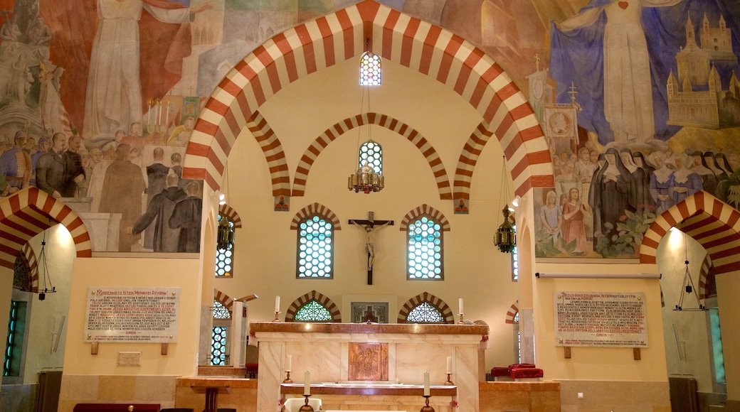 Mosque of Gazi Kaszim Pasha showing a mosque, interior views and religious aspects