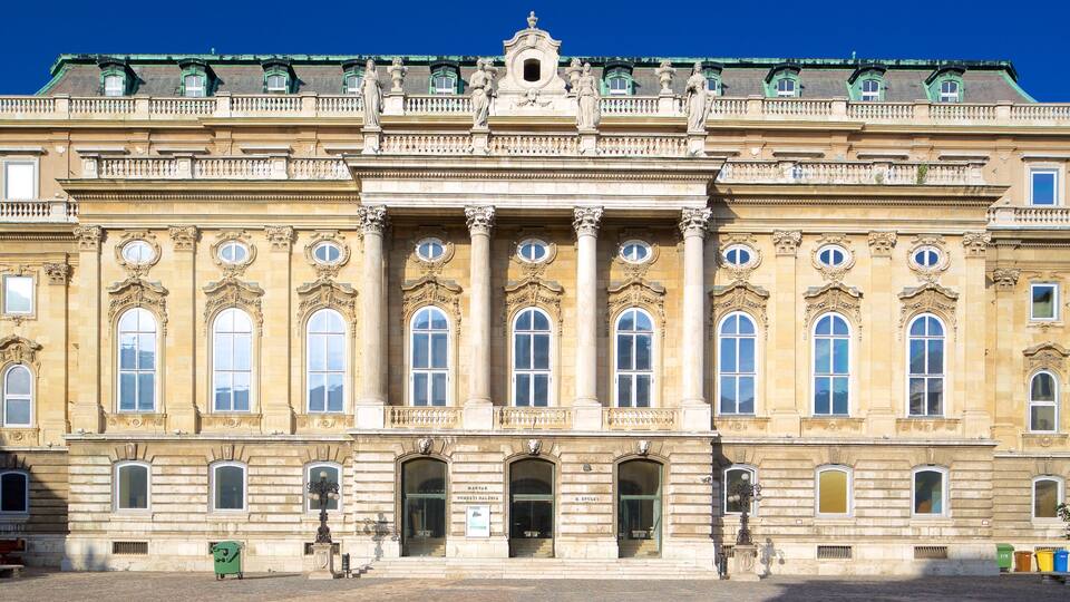 Buda Castle showing heritage architecture and château or palace