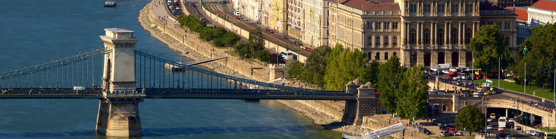 Citadella which includes a city, a bridge and a river or creek