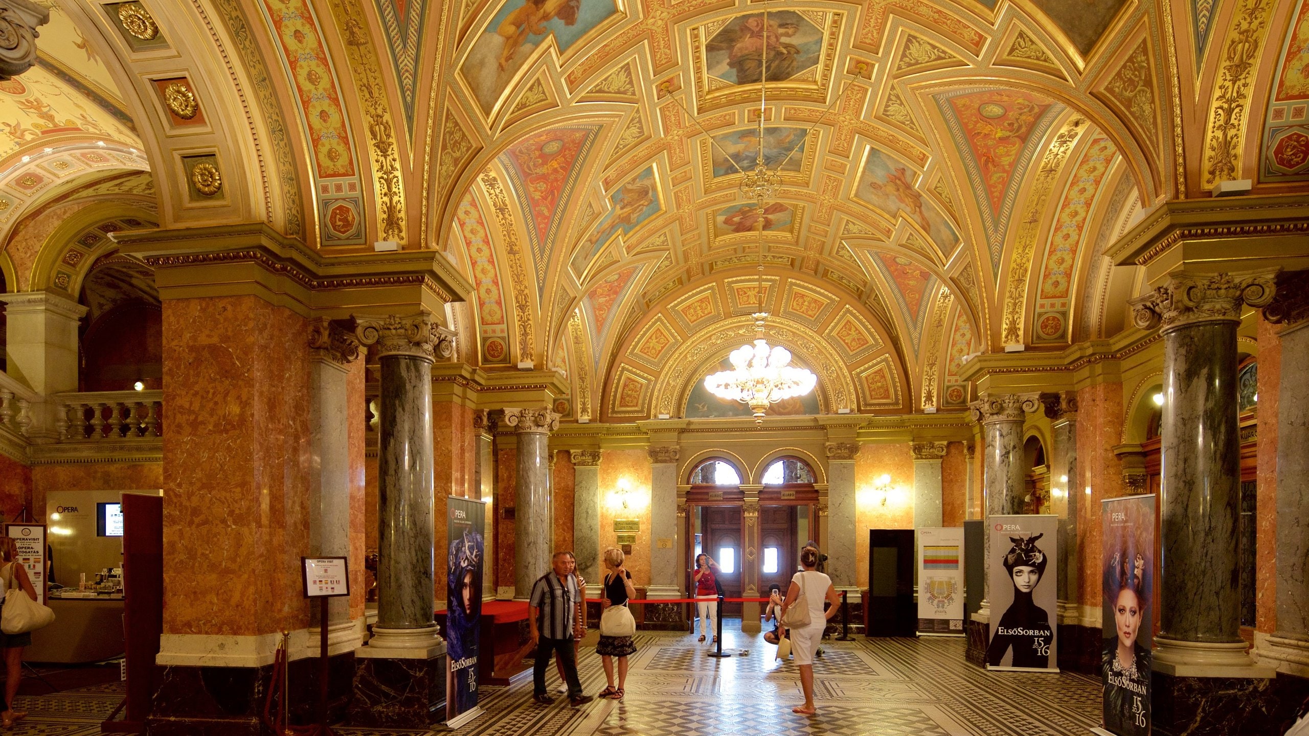 Opéra d'état hongrois Centreville de Budapest Visites & Activités