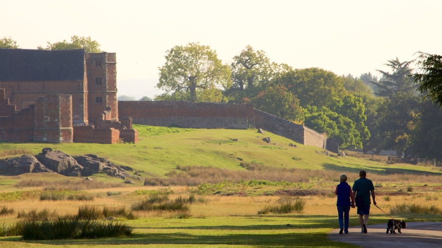 Leicester featuring a garden, hiking or walking and a ruin