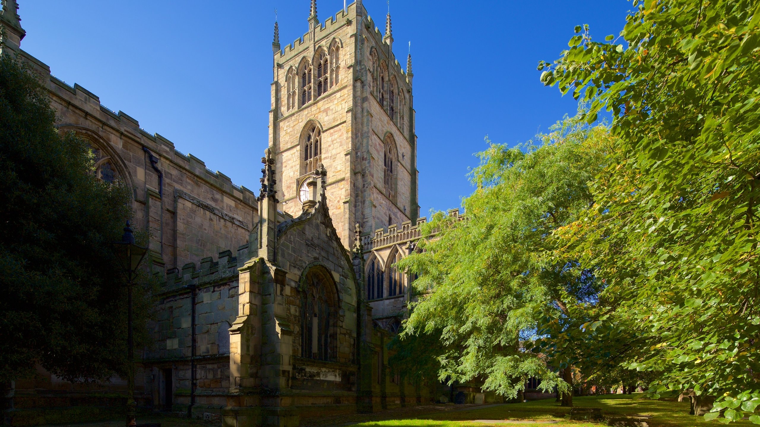 St Mary\'s Church which includes a church or cathedral, heritage architecture and a park