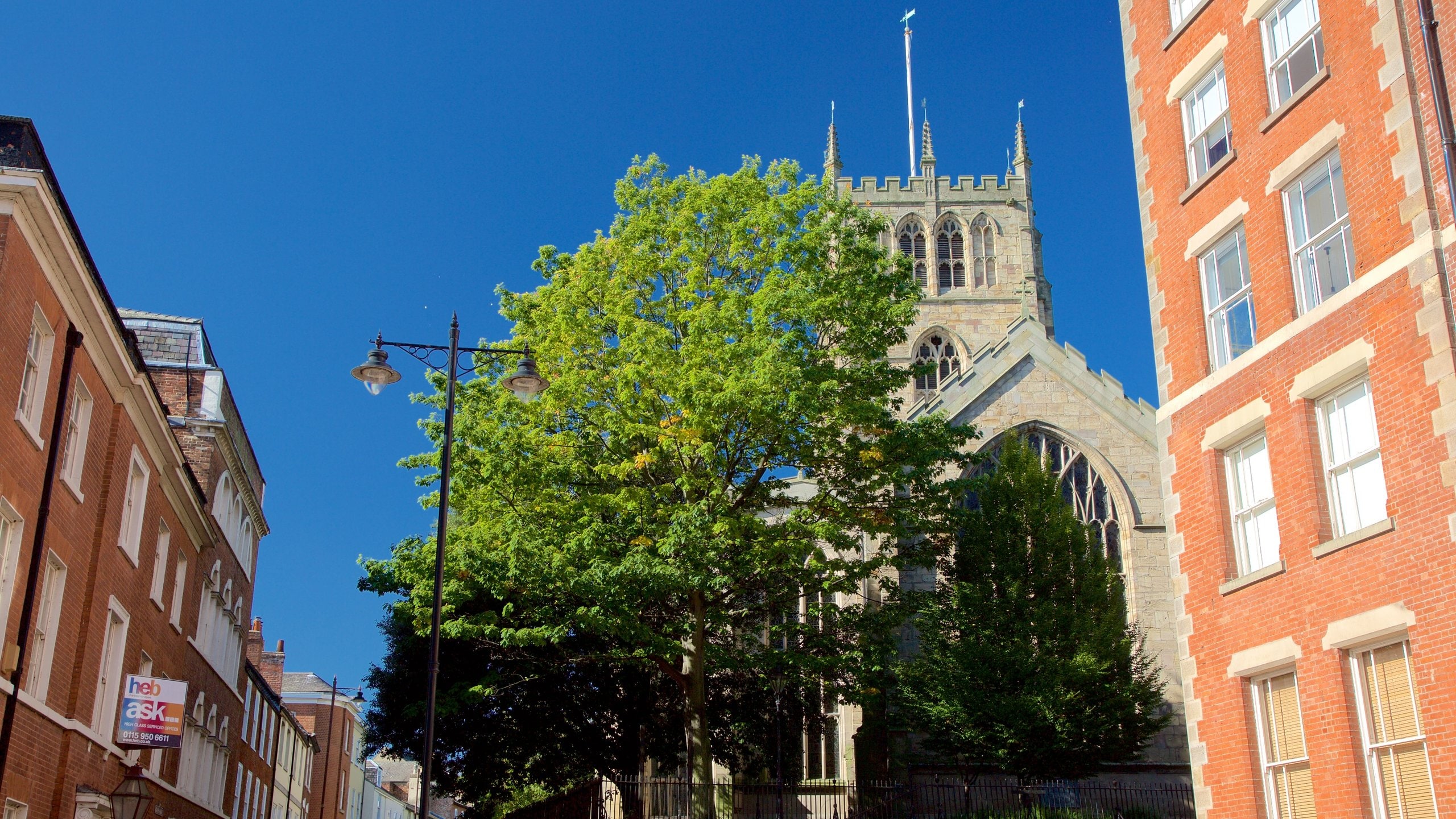 St Mary\'s Church showing a church or cathedral