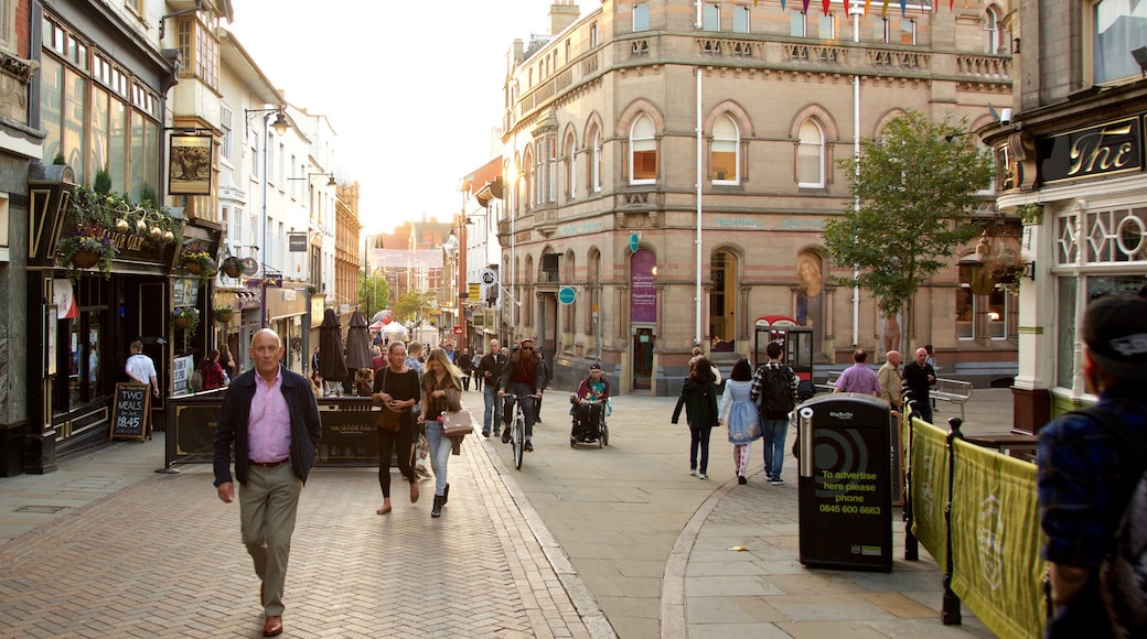 Lace Market which includes street scenes, markets and a city