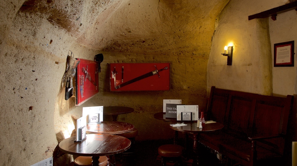 Ye Olde Trip to Jerusalem showing a bar, heritage elements and interior views