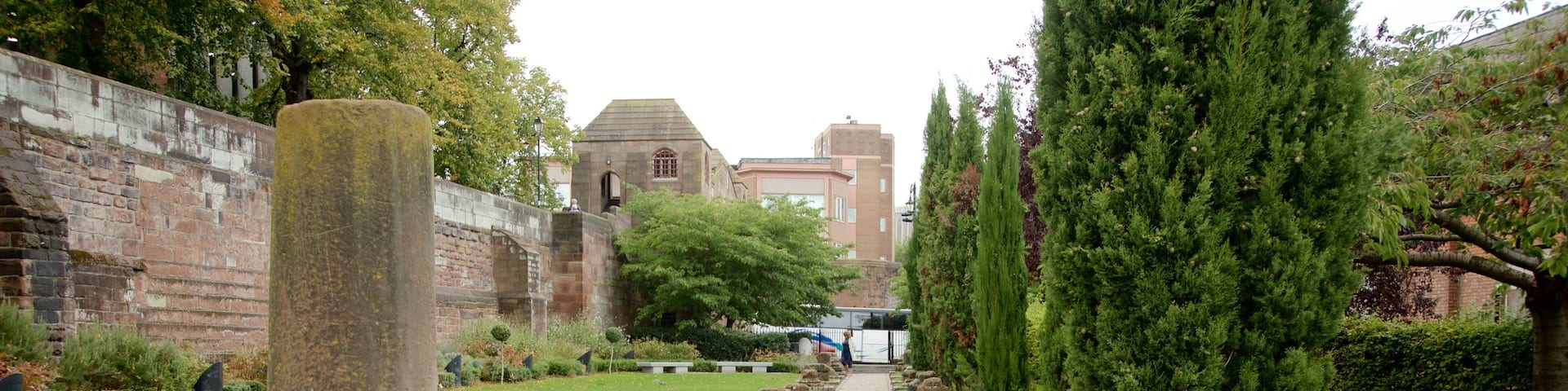 Chester featuring a ruin, a garden and heritage elements