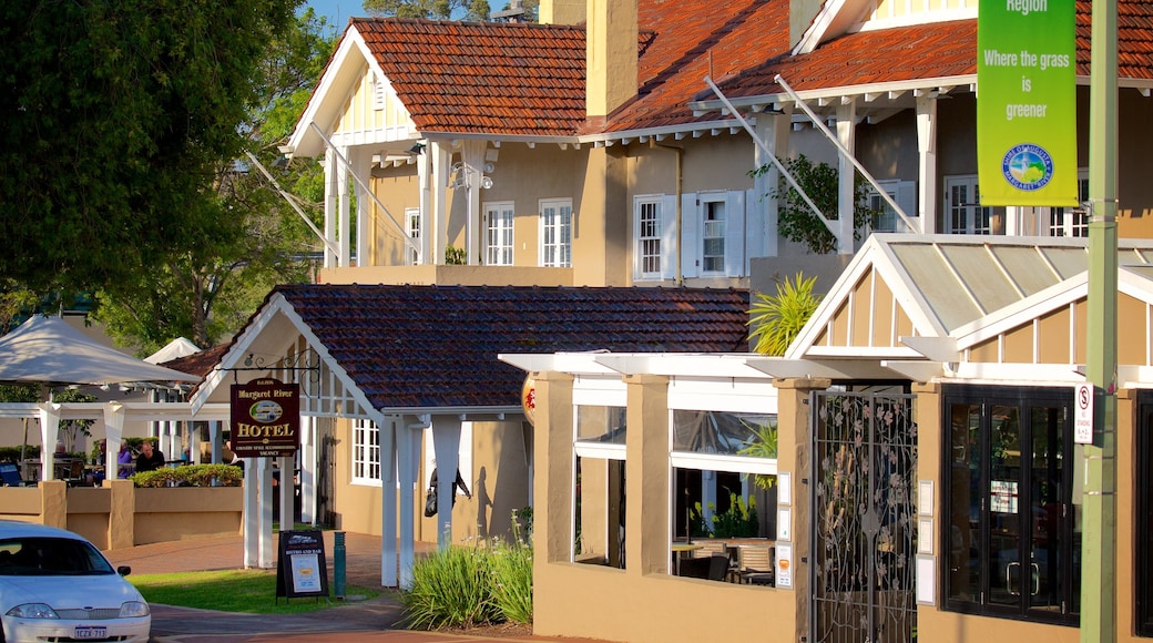 Margaret River featuring signage and a small town or village