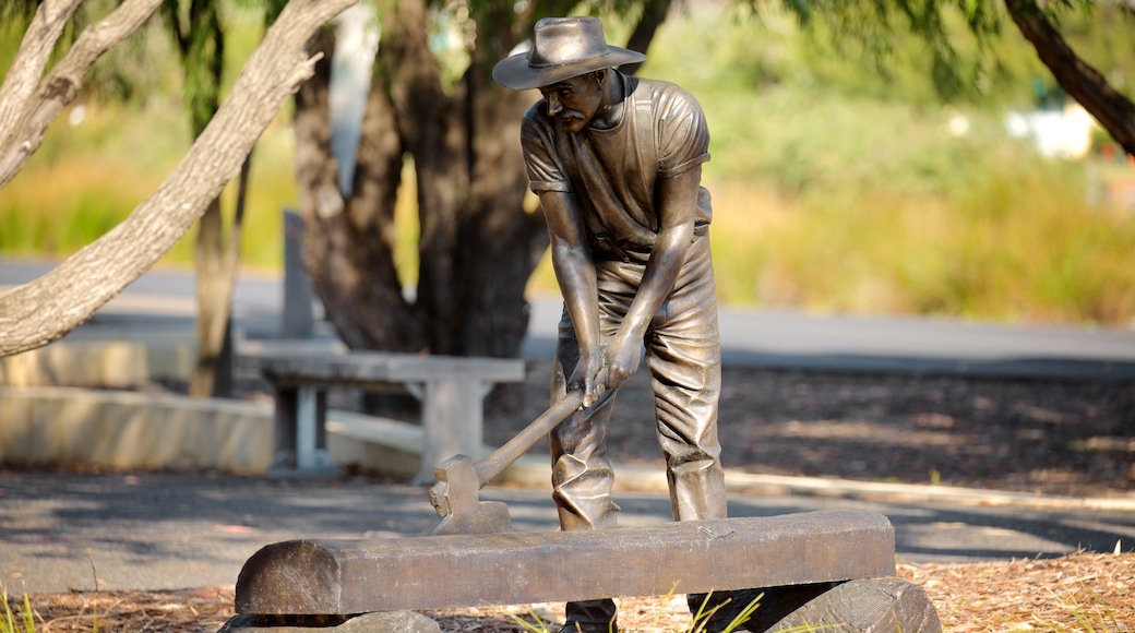 Busselton featuring a park and a statue or sculpture