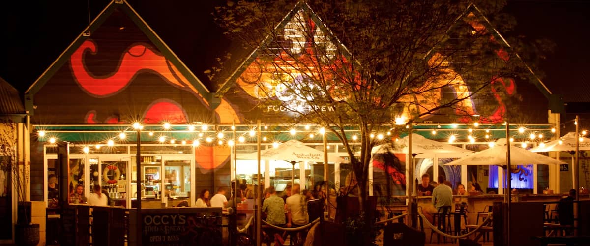 Dunsborough showing night scenes and outdoor eating