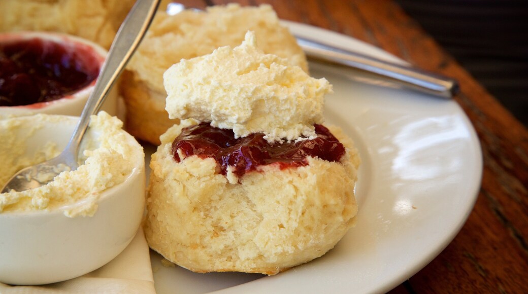 The Berry Farm showing food