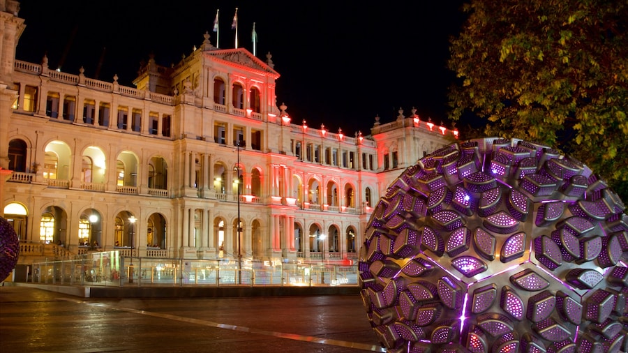 Casino Treasury ofreciendo escenas nocturnas