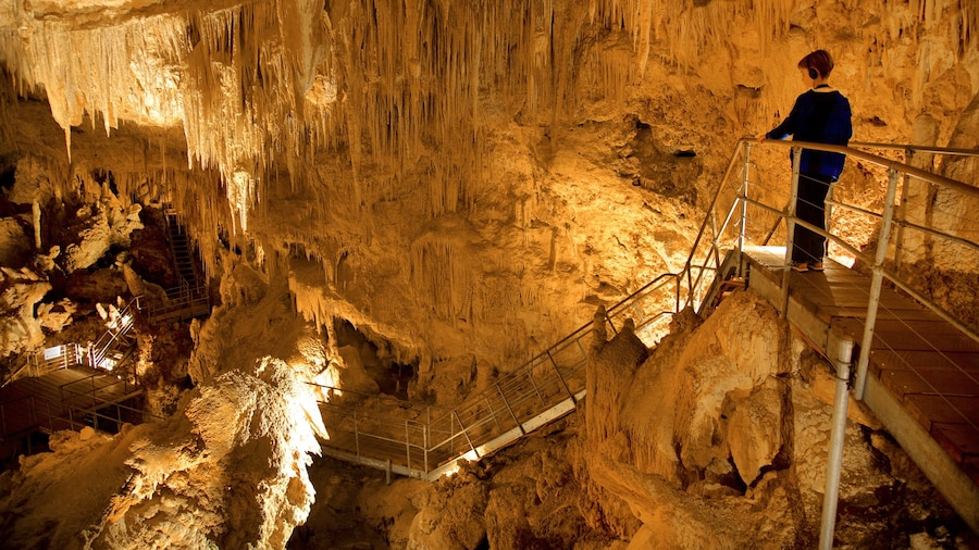 Mammoth Cave showing caves as well as an individual child