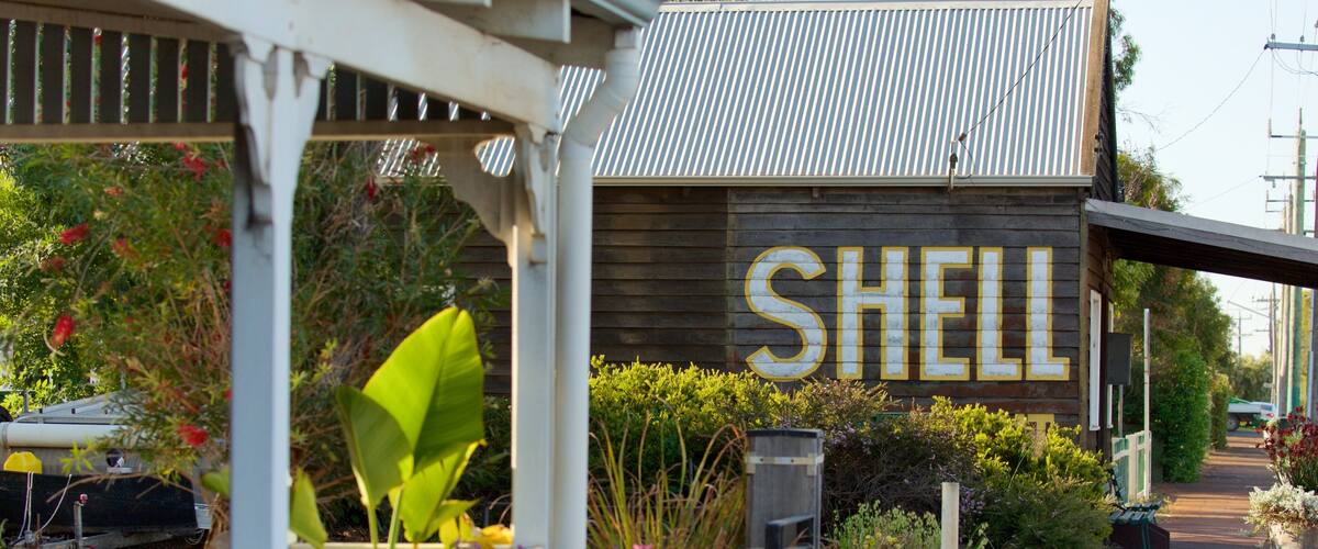 Margaret River Wine Region which includes signage and flowers