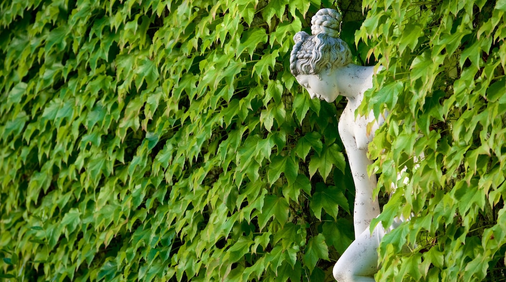 Baden-Baden showing a garden and a statue or sculpture