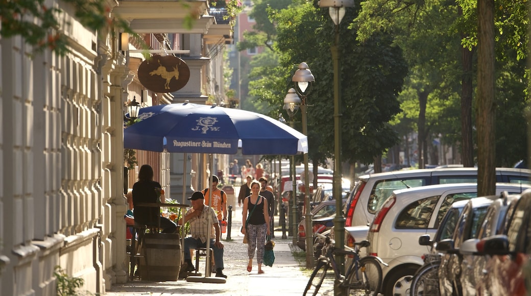 Charlottenburg mit einem Essen im Freien und Straßenszenen