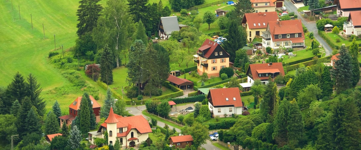Bad Schandau qui includes petite ville ou village et ferme