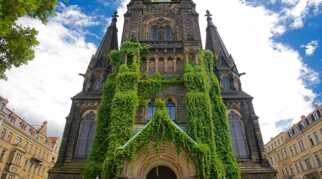 Martin Luther Church showing a church or cathedral