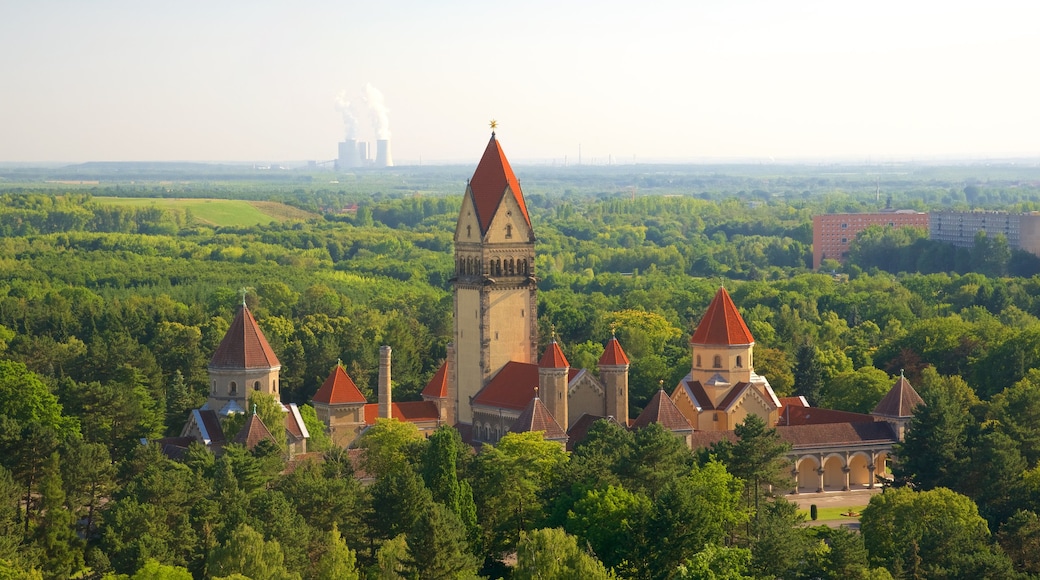 Monument of the Battle of the Nations featuring château or palace