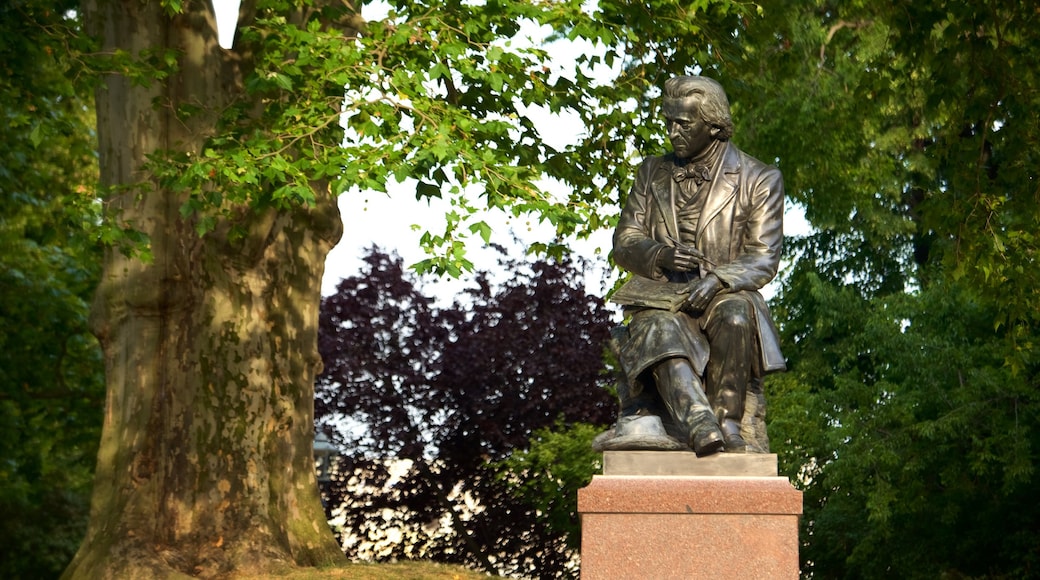 Dresden which includes a monument