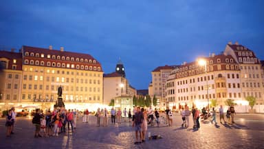 Dresden mit einem Platz oder Plaza