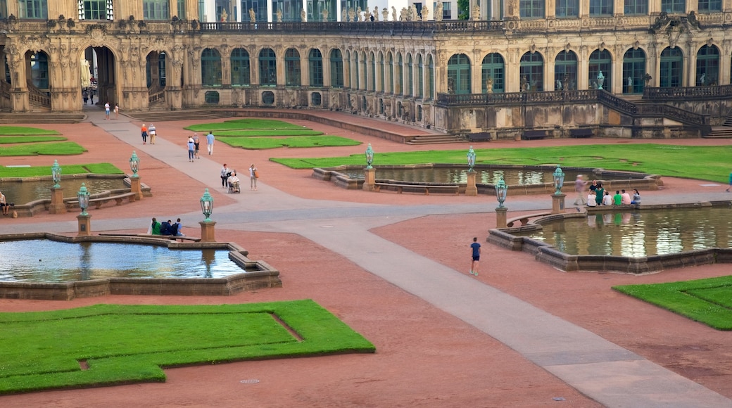 Dresden welches beinhaltet historische Architektur