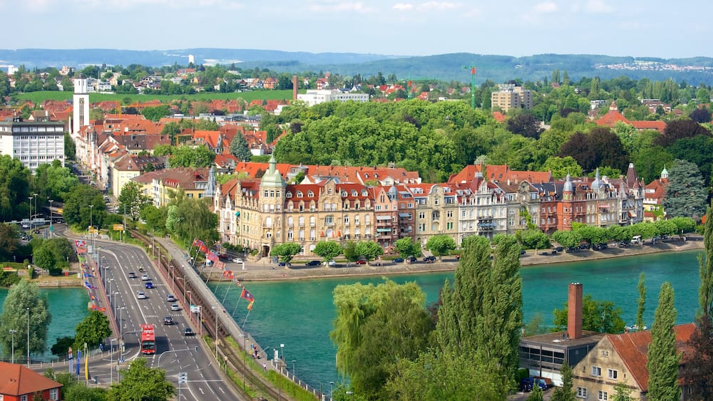 Konstanz welches beinhaltet Fluss oder Bach und Stadt