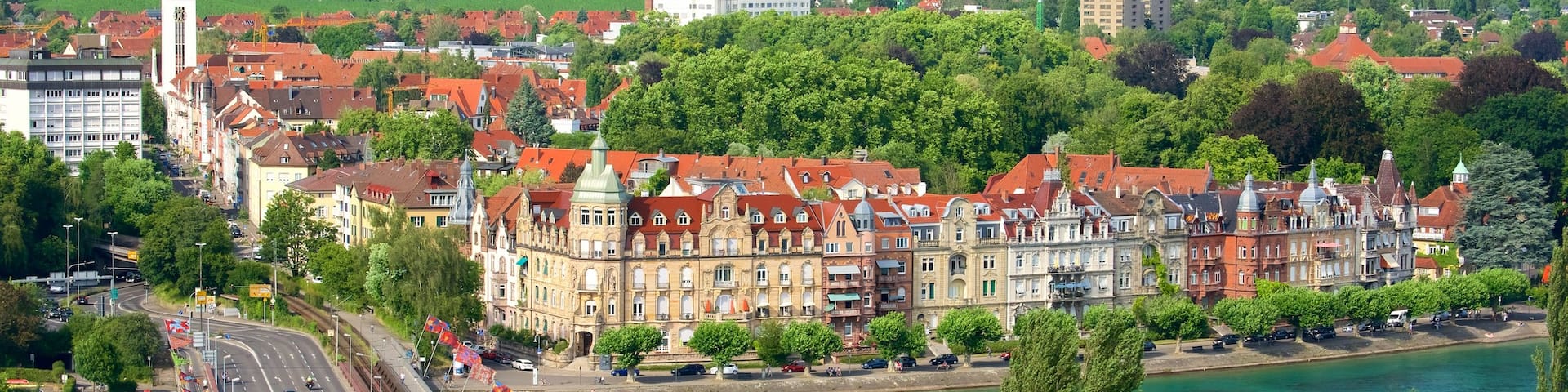 Konstanz welches beinhaltet Fluss oder Bach und Stadt