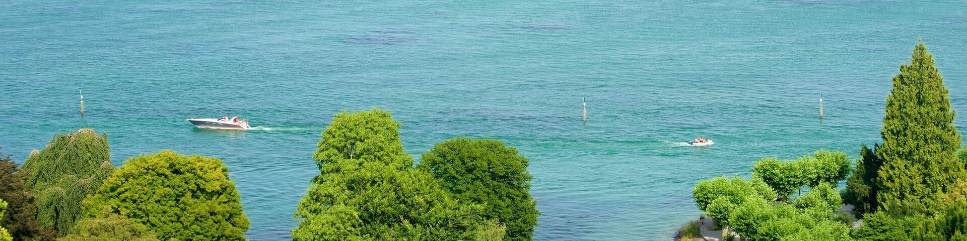 Hafen von Konstanz welches beinhaltet Fluss oder Bach