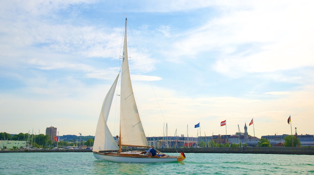 Hafen von Konstanz welches beinhaltet Segeln