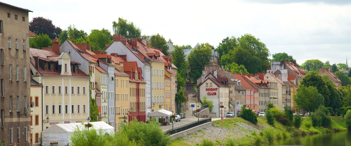 Goerlitz ofreciendo un río o arroyo