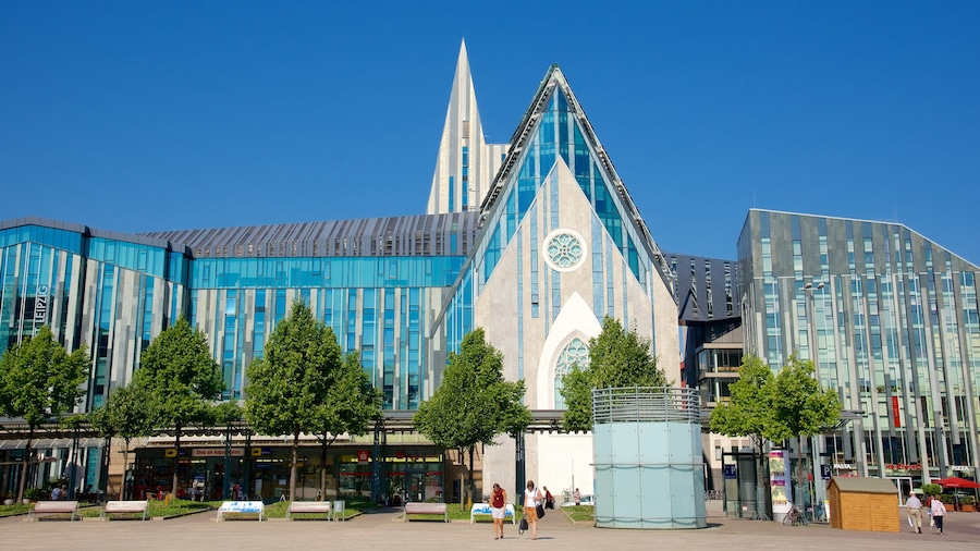 Leipzig-universitetet og byder på en kirke eller en katedral