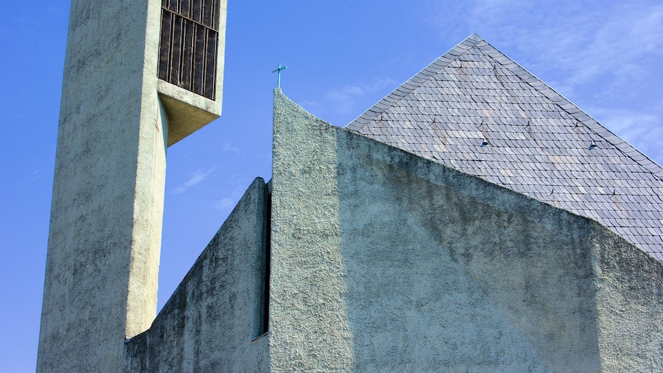 Schöneberg welches beinhaltet Kirche oder Kathedrale