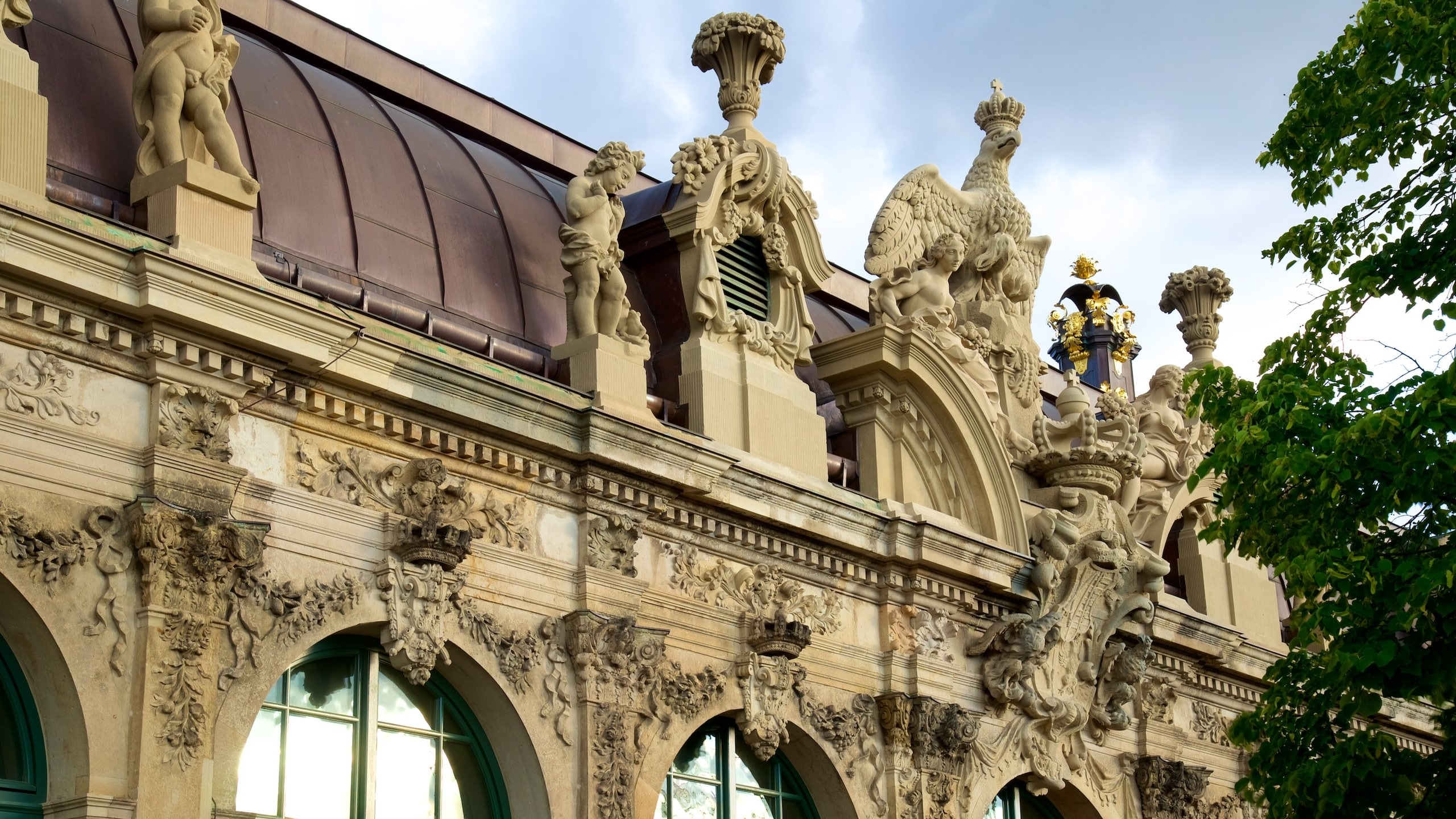 チューインガム宮殿 ドレスデン旧市街、フラウエン教会、ツヴィンガー宮殿ガイドツアー | Klook