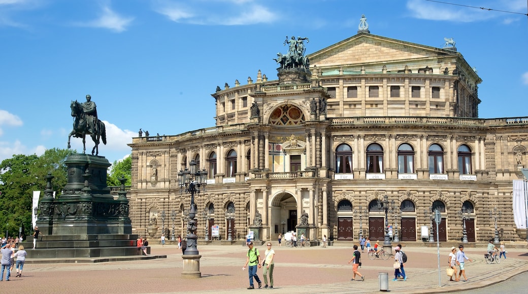 Semper Opera House which includes a square or plaza and heritage elements