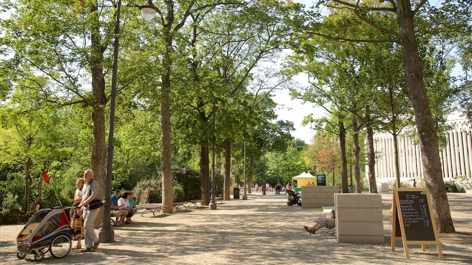 Sở thú Leipzig trong đó bao gồm cảnh đường phố