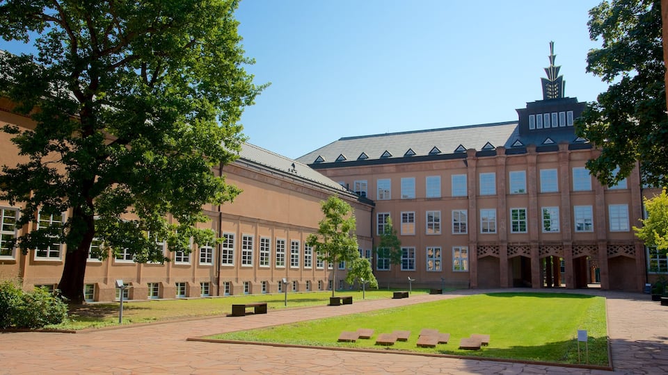 Grassi Museum bevat een tuin