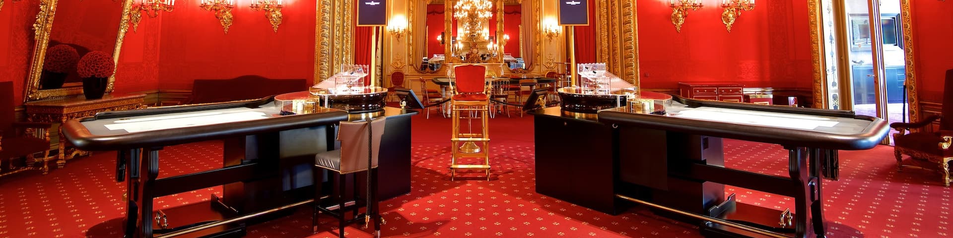 Casino Baden-Baden welches beinhaltet Kasino, Innenansichten und Luxushotel oder Resort