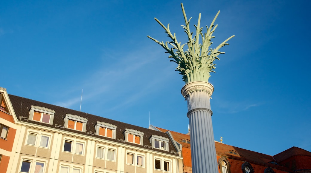 Leipzig showing a monument