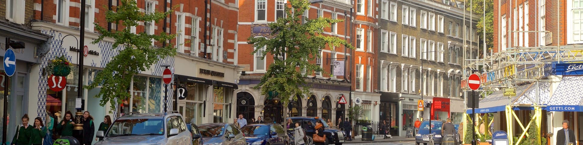 Marylebone showing heritage architecture and street scenes
