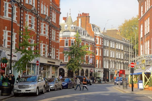 Marylebone montrant scènes de rue et patrimoine architectural
