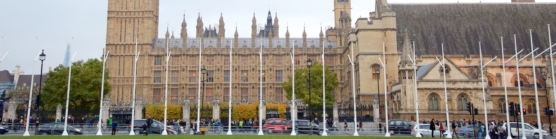 Parliament Square featuring heritage architecture and an administrative buidling