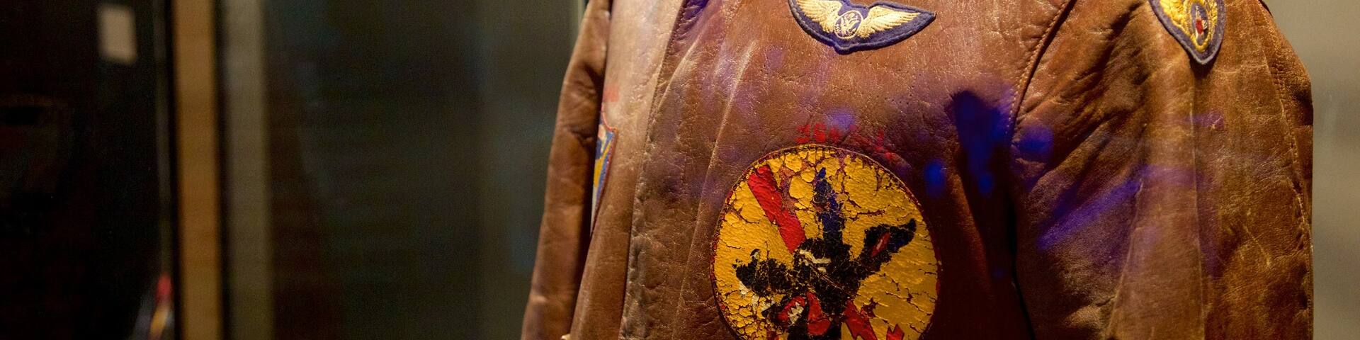 Imperial War Museum showing interior views and military items