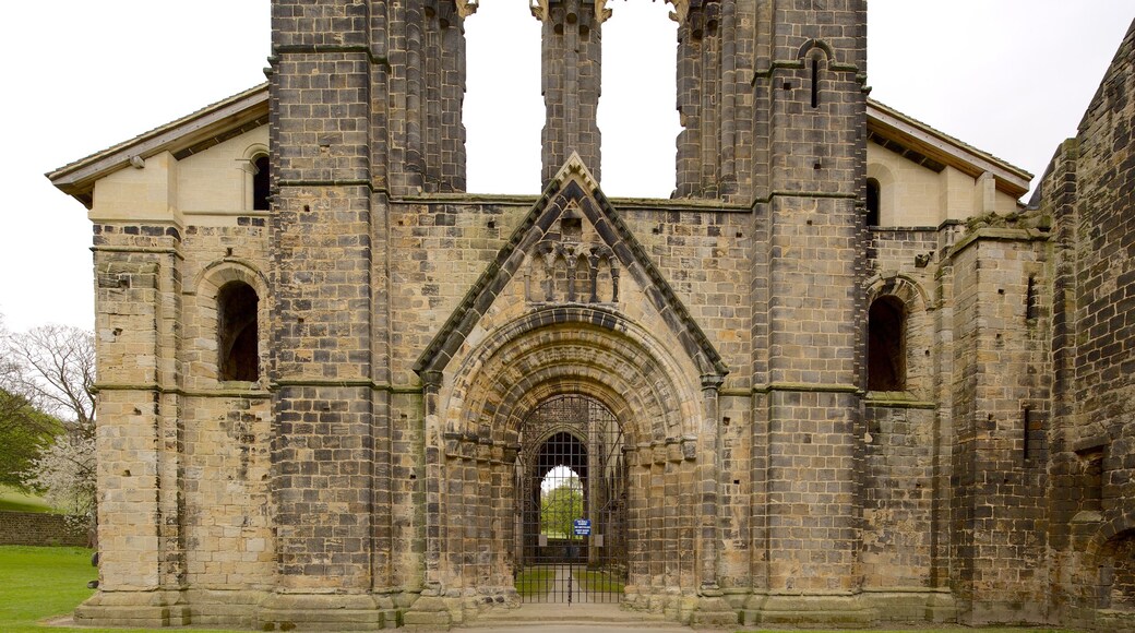 Kirkstall Abbey mit einem Gebäuderuinen, Geschichtliches und Kirche oder Kathedrale