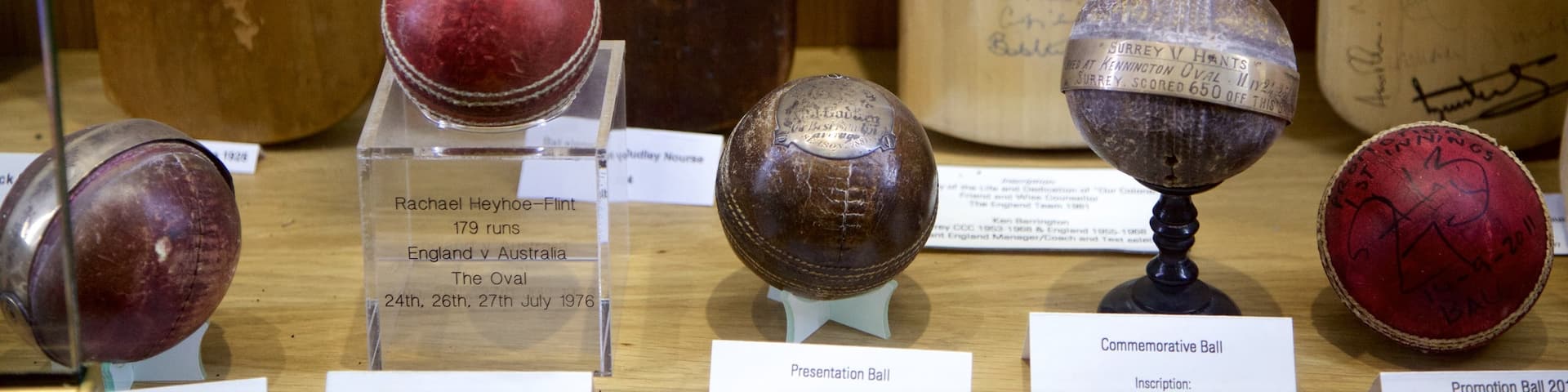 Kennington Oval featuring interior views