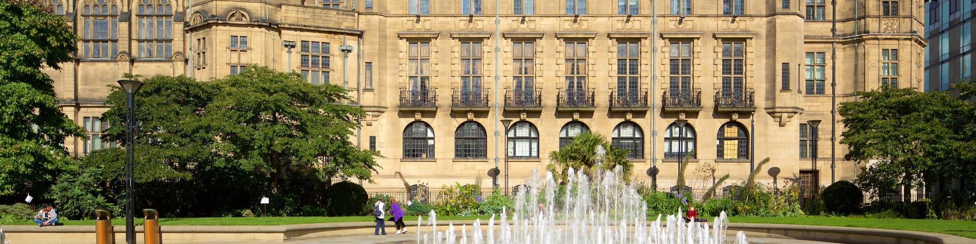 Sheffield Town Hall which includes an administrative buidling, a fountain and heritage architecture