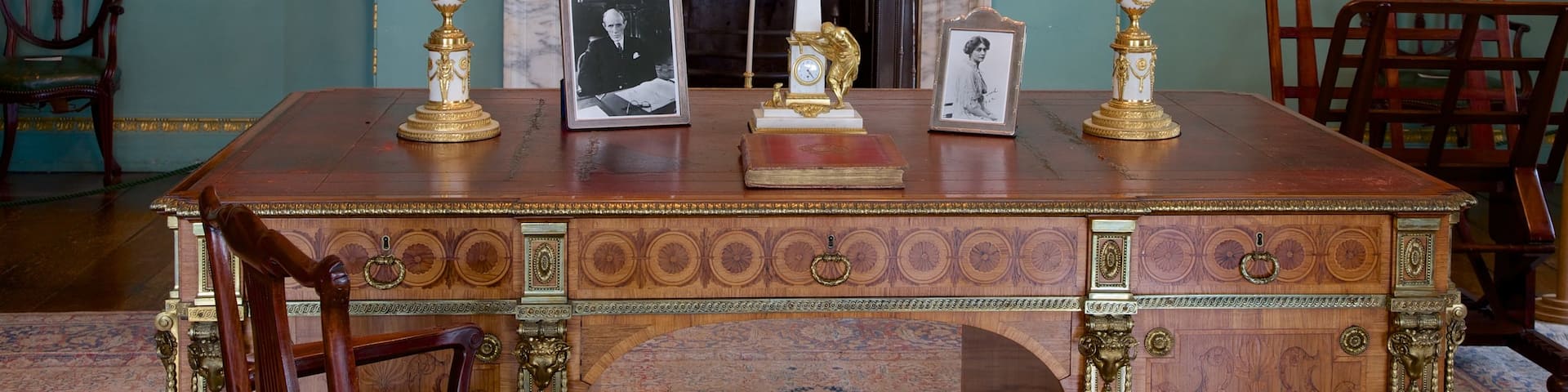 Temple Newsam House which includes interior views and chateau or palace