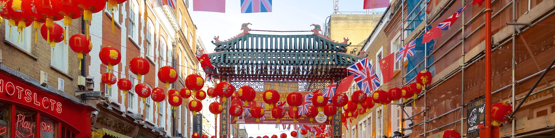 Chinatown which includes street scenes and a city as well as a large group of people