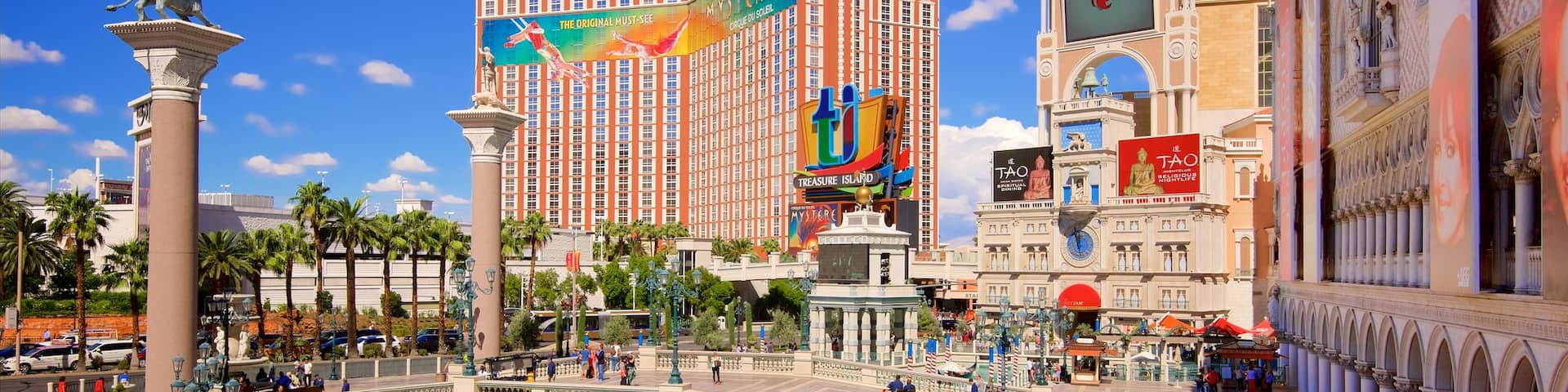 Las Vegas which includes signage and a casino