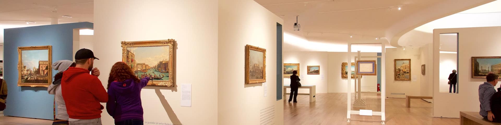 Museo Soumaya mit einem Innenansichten und Kunst